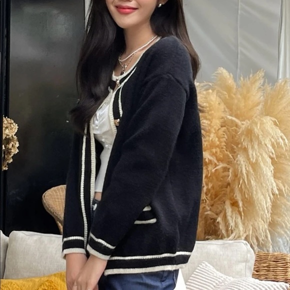 DAZY Stripe Trim Gold Button Cardigan - Picture 4 of 13